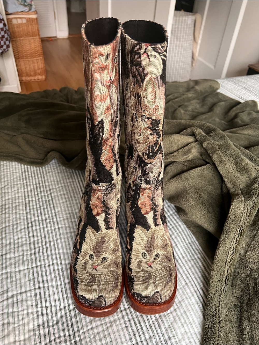 Jeffrey Campbell Cat Tapestry Mid-Calf Heeled Boots - Picture 4 of 8